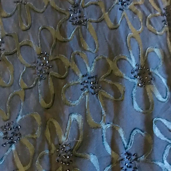 Cache - Picture 5 of 9